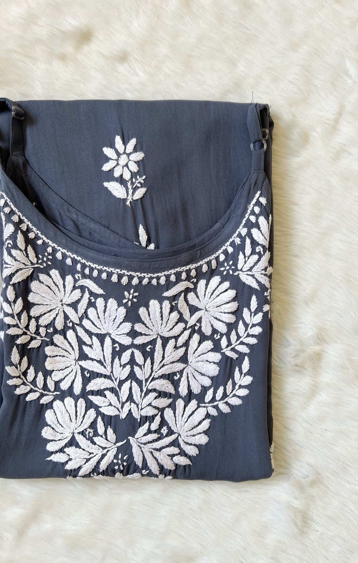 Rida Steel Grey Sleeveless Rayon Chikankari Kurta