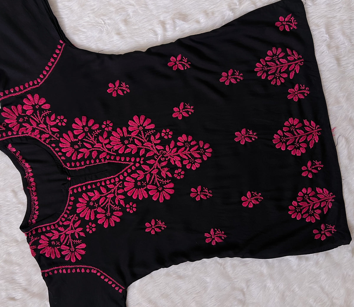 Tara Black & Pink Short Rayon Chikankari Kurta