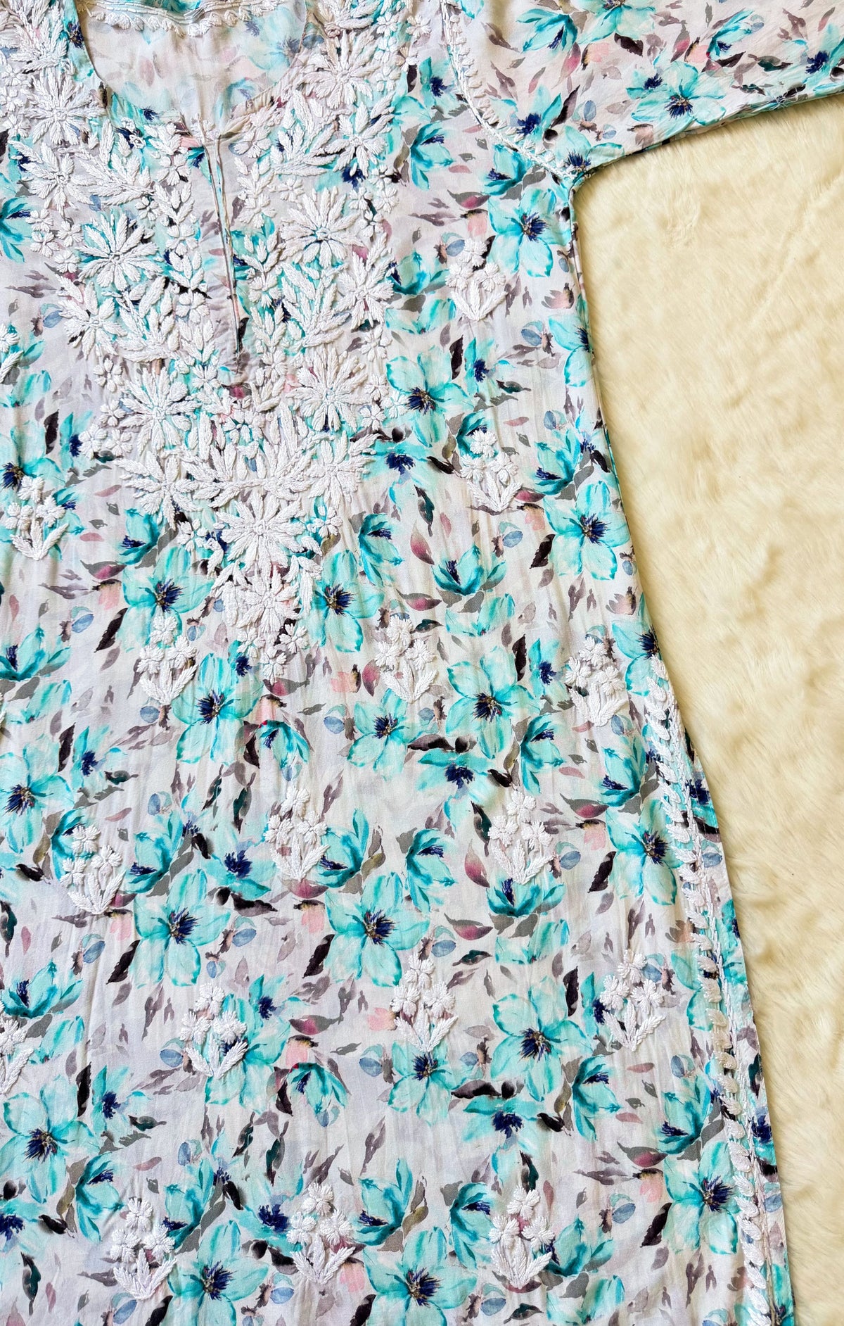 Zuby Mint Green Printed Long Rayon Kurta with White Chikankari